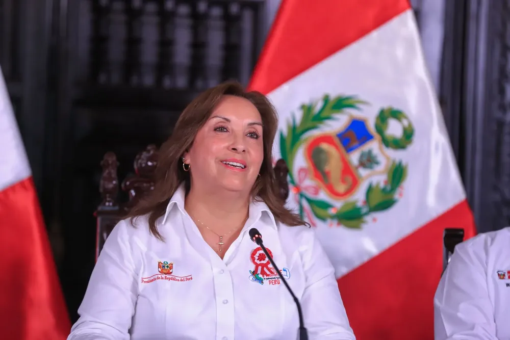 sr-dina Boluarte